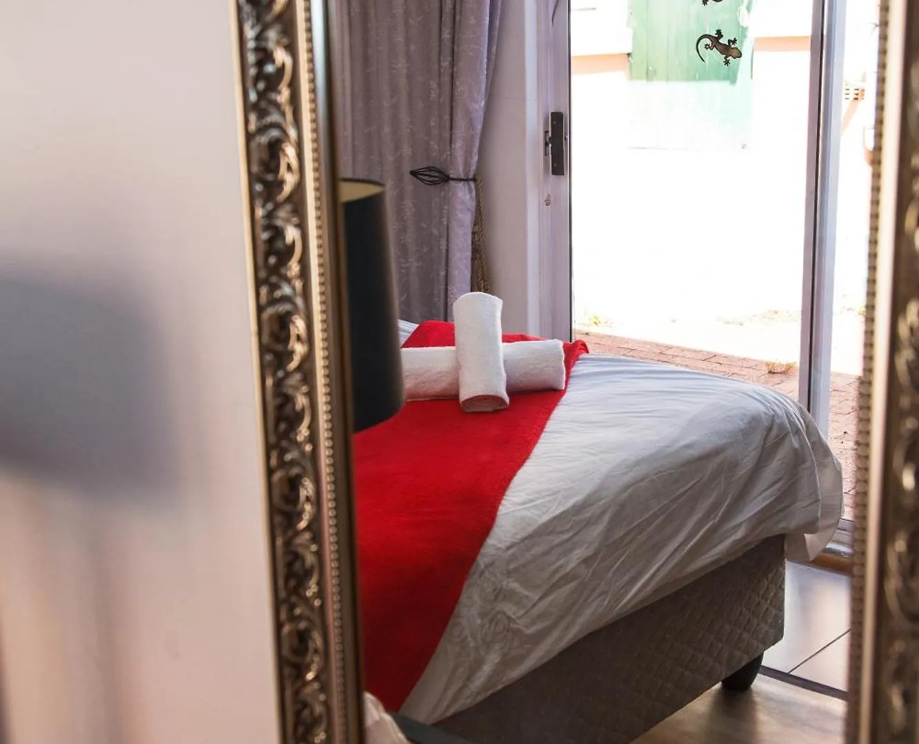 Luxurious Flatlet In The Heart Of Mowbray Apartment Cape Town